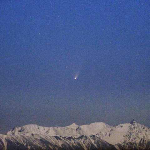 ヨンニッパで撮影した星景写真（パンスターズ彗星）