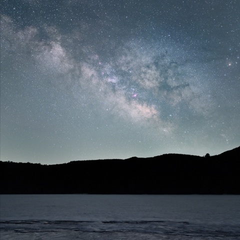 白駒池から見た昇る天の川銀河中心部