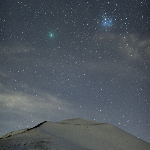 望遠星景（ウィルタネン彗星、M45、流星）