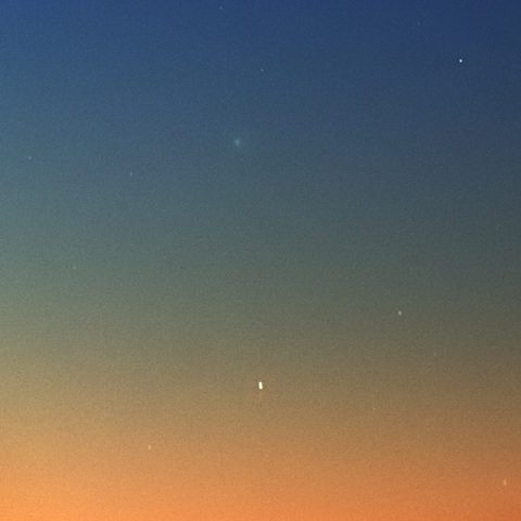 5月7日未明のスワン彗星（C/2020 F8）