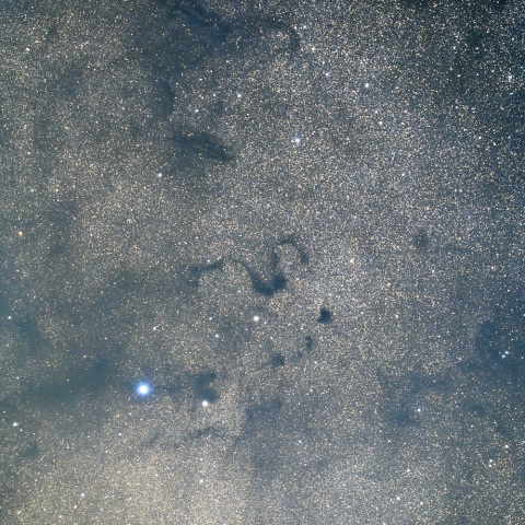 Ｓ字状暗黒星雲