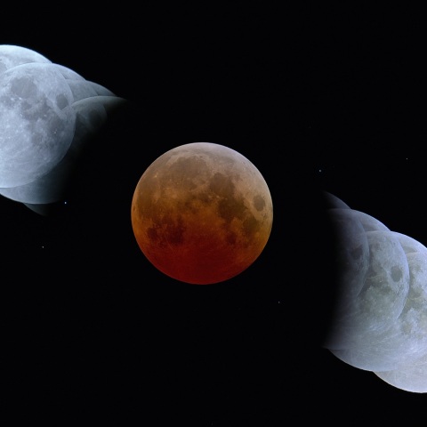 １１月８日皆既月食（地球の影）