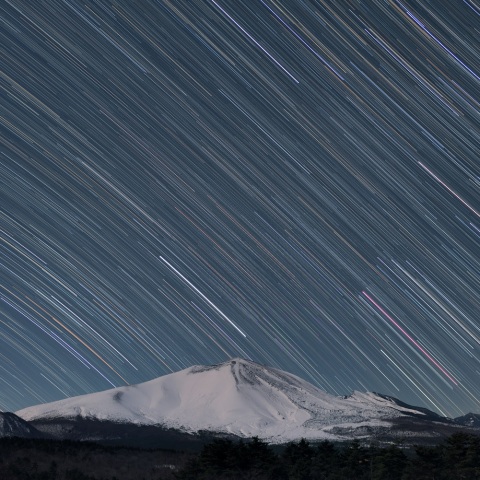 浅間山系と冬の大三角