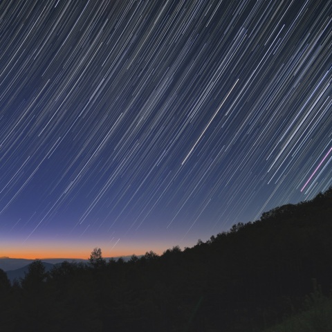 マジックアワーに昇るオリオン座