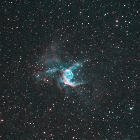 トールの兜星雲