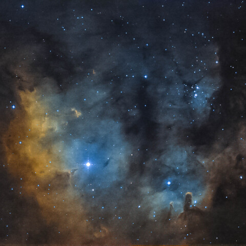 NGC7822/クエスチョンマーク星雲/ケフェウス座