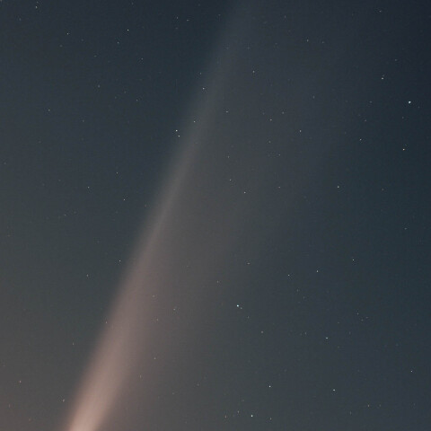 日本海に沈む紫金山・アトラス彗星10/13