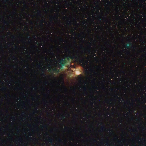 とも座　NGC2467 　マンドリル星雲