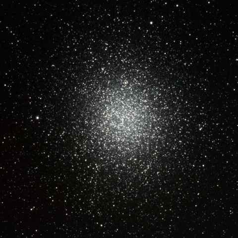 オメガ星団 (Omega Centauri)