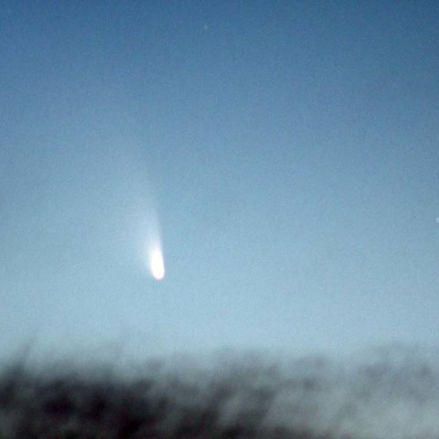 パンスターズ彗星（C/2011 L4)