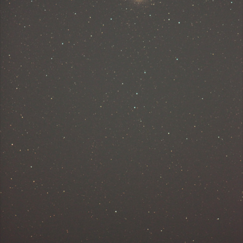 洋上に浮かぶオメガ星団