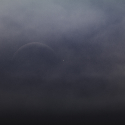 月と金星の超大接近