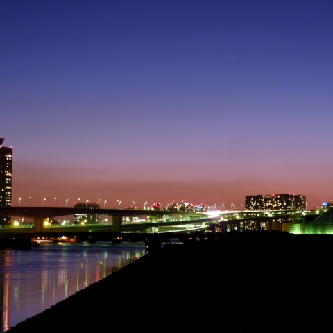 水星とレインボーブリッジ