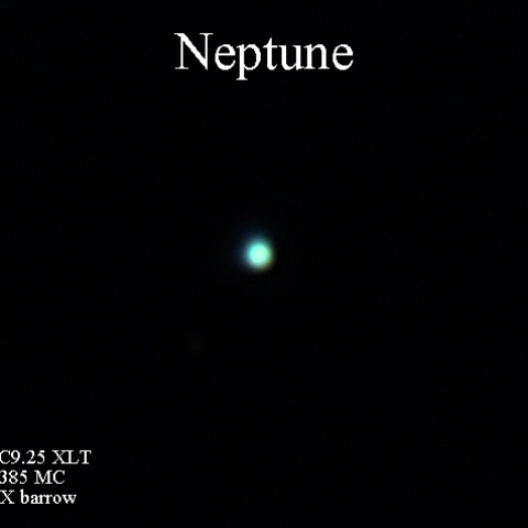 暗すぎる海王星