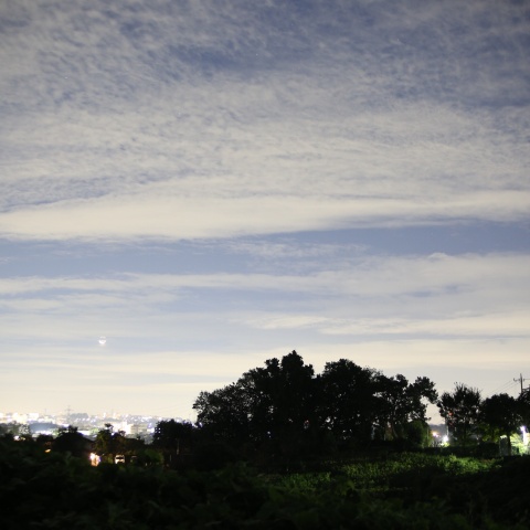 10/1の月（月齢27）と...