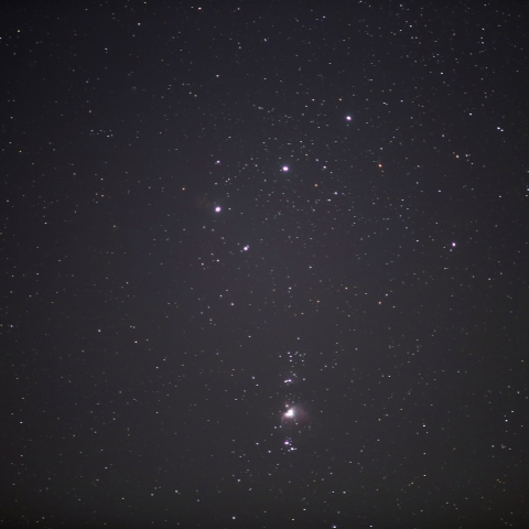 オリオン座の三ツ星と小三ツ星付近