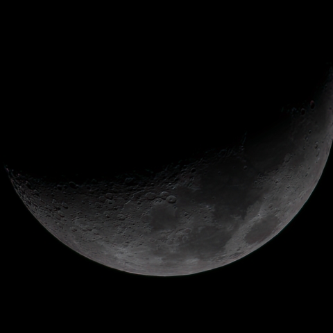 7/5の月（月齢6）