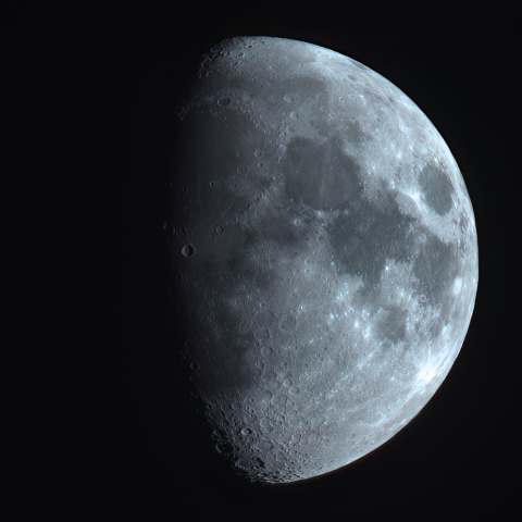 9/５の月（月齢９）