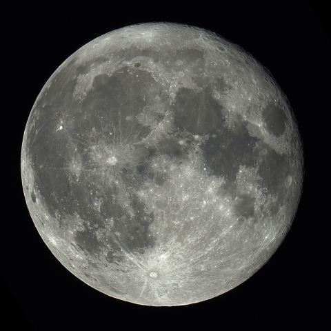 8/2の月（月齢16）