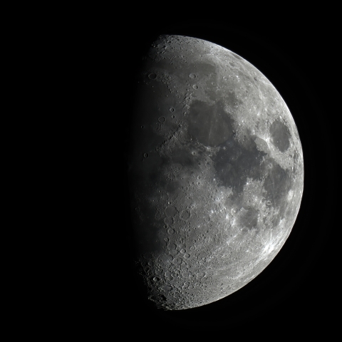 10/23の月（月齢9）