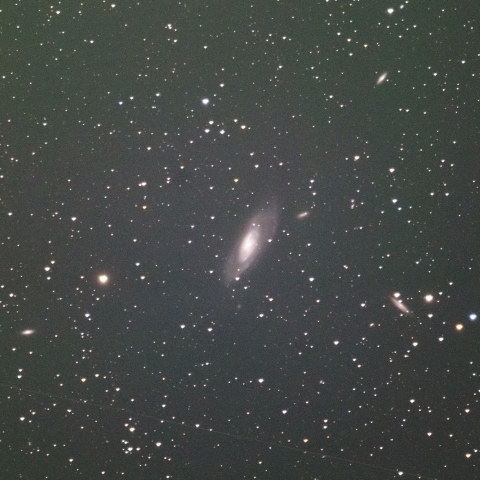 M106