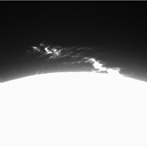 太陽プロミネンスの変化