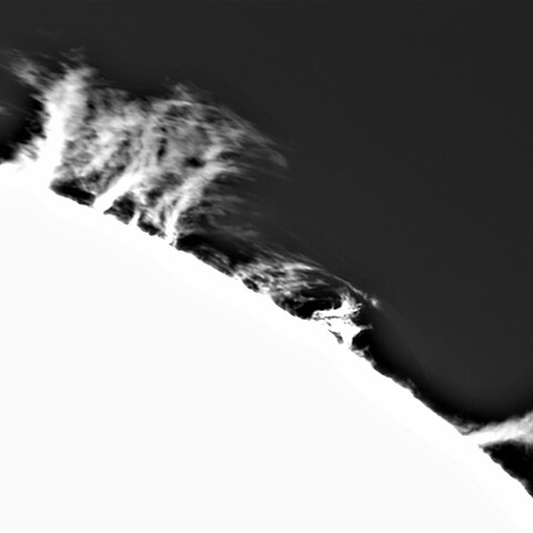 4月７日の太陽③（プロミネンス南西縁　90度左回転）