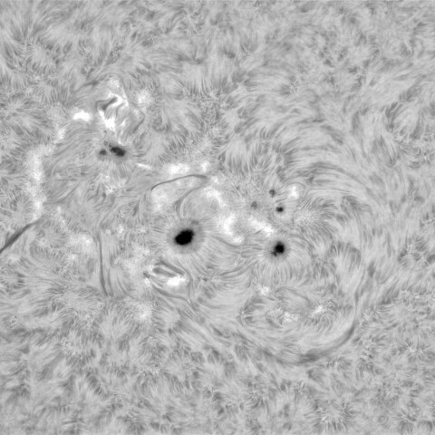 5月22の太陽②（3686，3685，3684）　