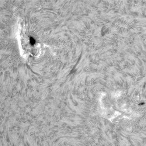 8月12日の太陽①（3784，3782）