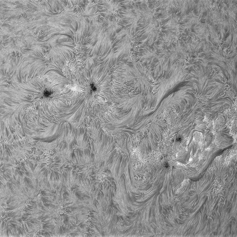 4月9日の太陽④（4054，4048）