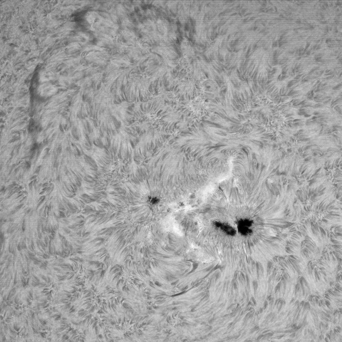 5月4日の太陽①(4081,4079)