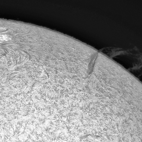 5月14日の太陽①(4087　右回転90度画像)