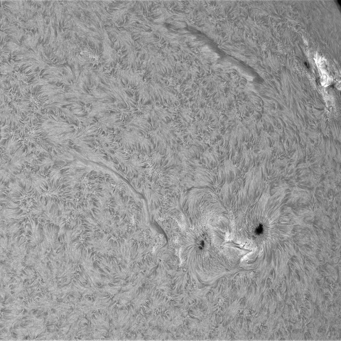 10月17日の太陽①（北西面）