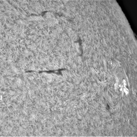 8月22日の太陽⓶（3082，3081）