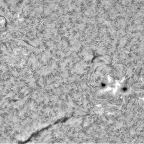 8月 18日の太陽② (3404，3407)