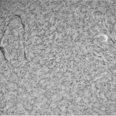 9月 18日の太陽①（北東面　3435 左下、3433 右上）