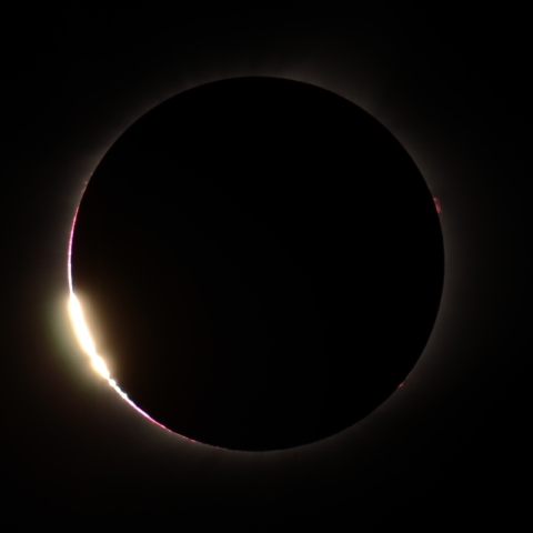 アメリカ横断皆既日食（マドラス）　第2接触