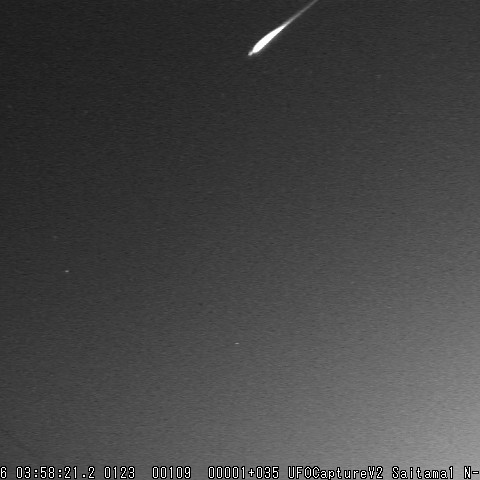 みずがめ座流星群の永続痕