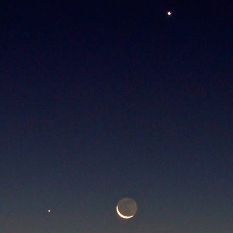 細い月に水星、金星