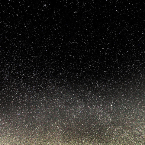 西に隠れる冬の天の川