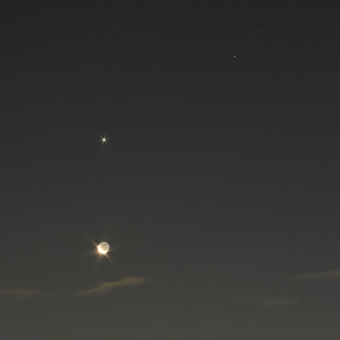 月・金星・ヒアデス星団
