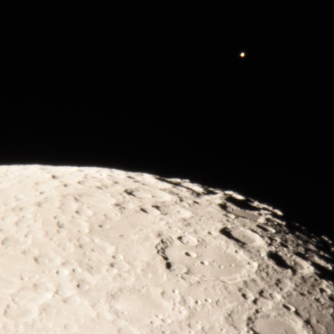 月とアルデバランの接近