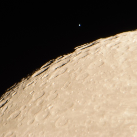 月とレグルスの接近