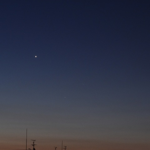 明け方の金星・アルデバラン (2022/07/01)