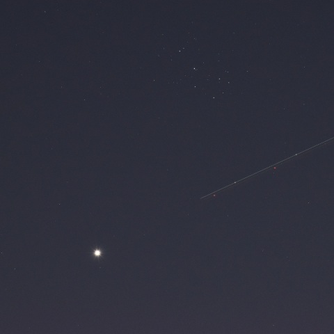 金星とプレアデス星団(2023/04/09)