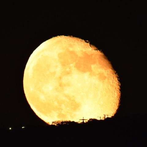 生駒山からの月出 (2023/10/02)