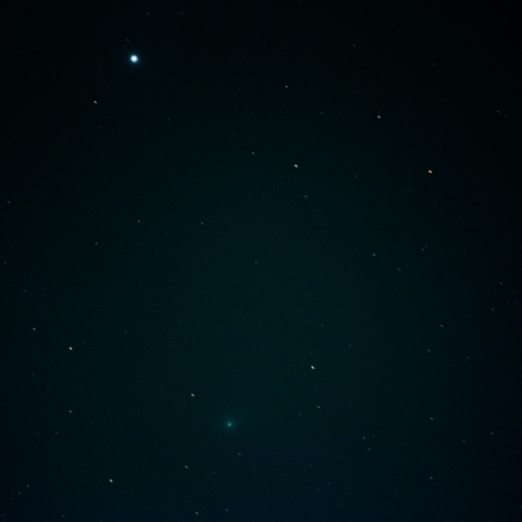 1月15日のカタリナ彗星とおおぐま座イータ星