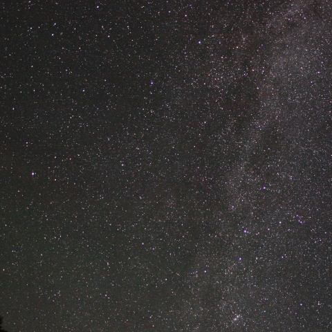 銀河に負けじと流れ星