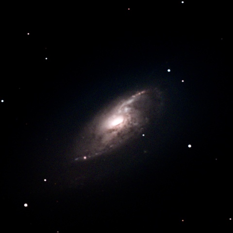 M106 渦巻銀河 りょうけん座