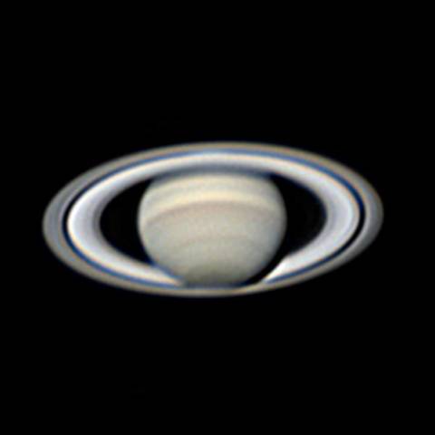 夏梅雨一瞬の土星